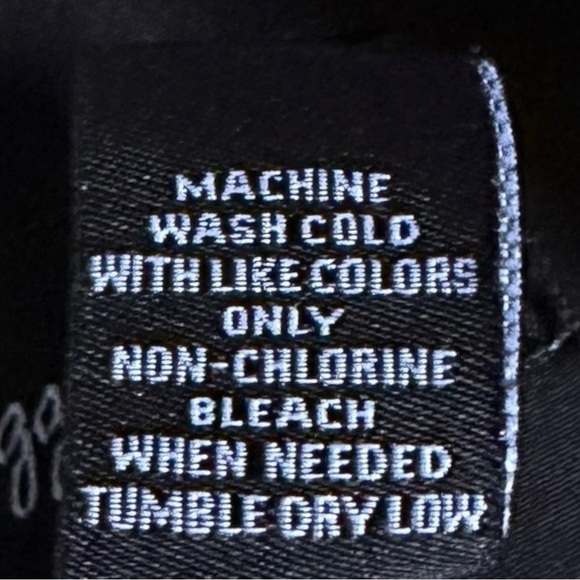 Maggie Barnes 3X Boxy Fit Lightweight Keyhole Back Blouse Classic Neutral - Picture 7 of 7